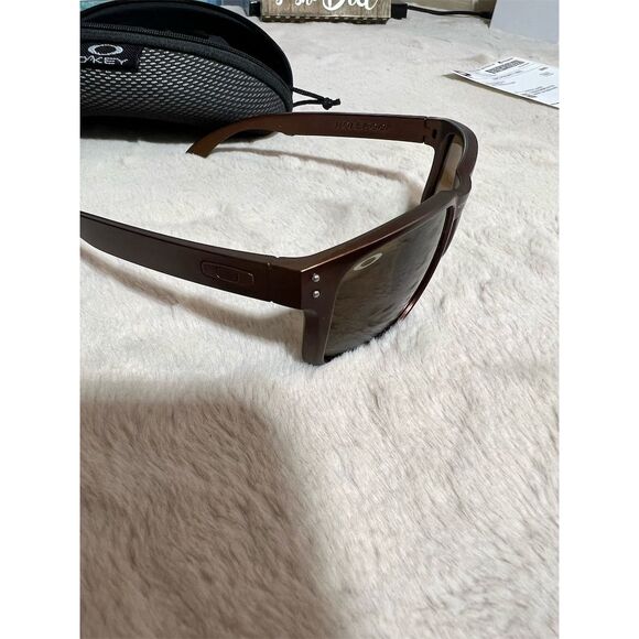 Oakley Brown Sunglasses main image 10
